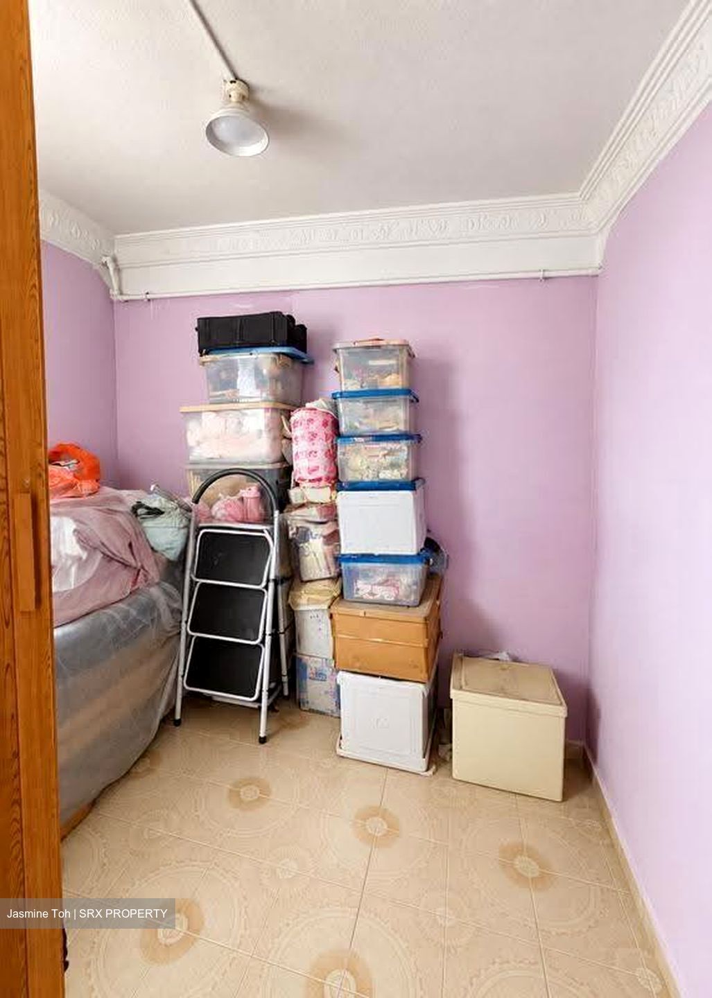 Blk 327 Jurong East Street 31 (Jurong East), HDB Executive #628376221